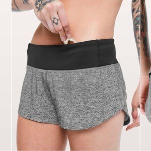 Lululemon Speed Up Short 2.5" Heather Lux Multi Black / Black